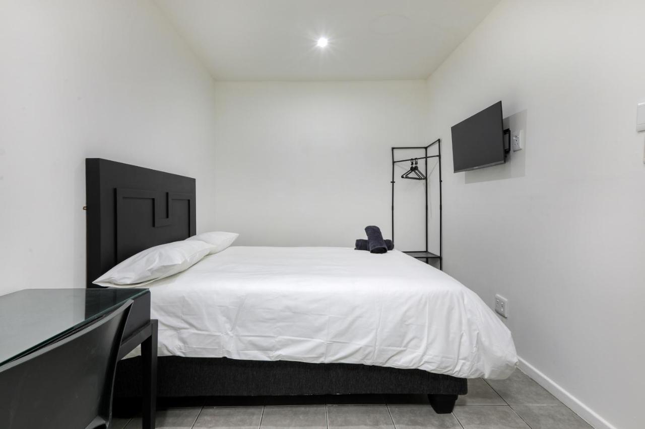 Inn & Out Express Sea Point Cidade Do Cabo Exterior foto